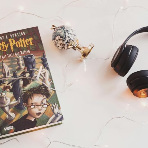 Livre de harry potter avec un casque audio